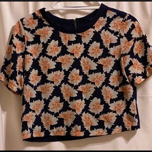 Flower printed crop top